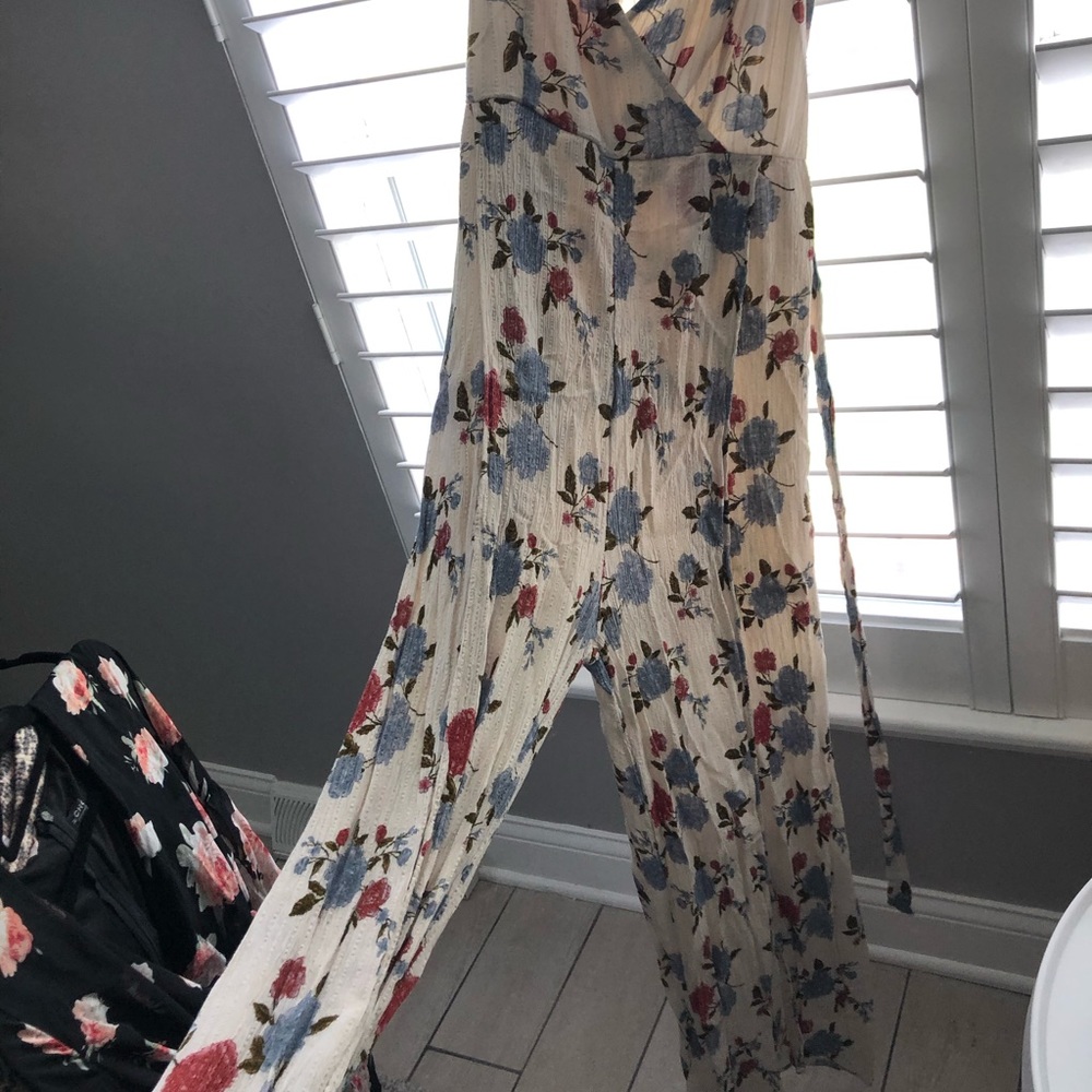 American eagle jumpsuit with slit legs